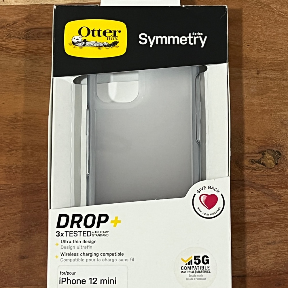 Otter box symmetry for iPhone 12 Mini